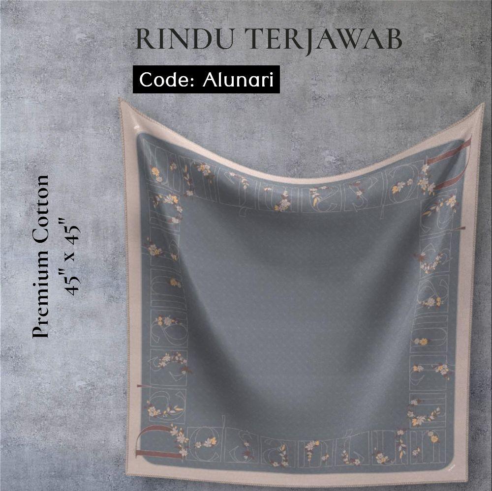 Desantun Bawal 45 in Premium Cotton with Gold Charm