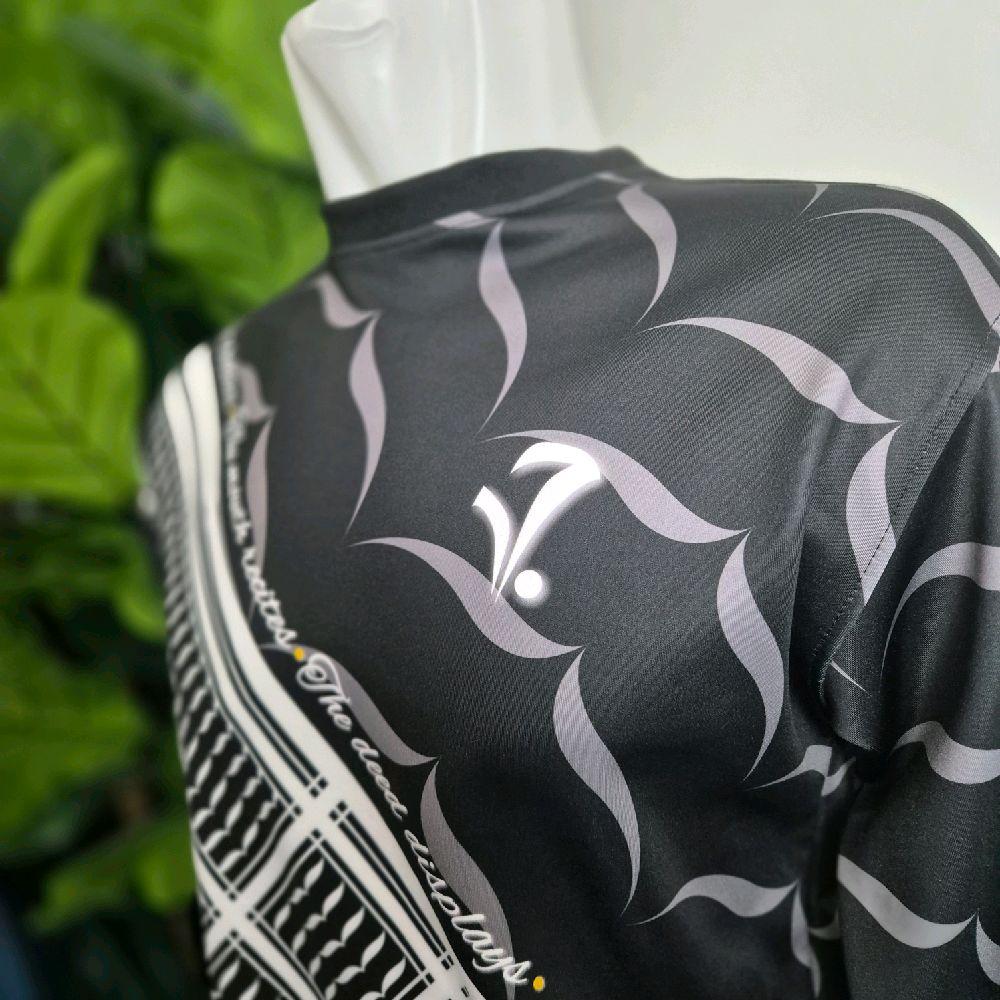 The "Keffiyeh" Sweatshirt Collection - Long Sleeved in Black and White